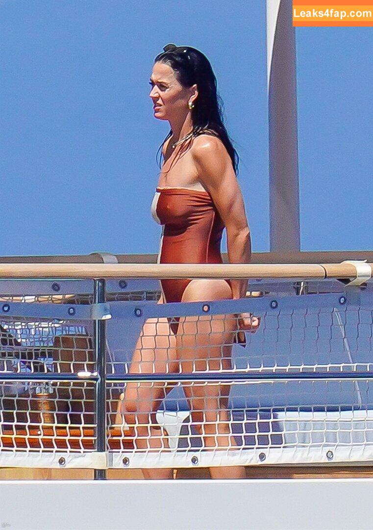 Katy Perry / katyperry слитое фото фото #2278