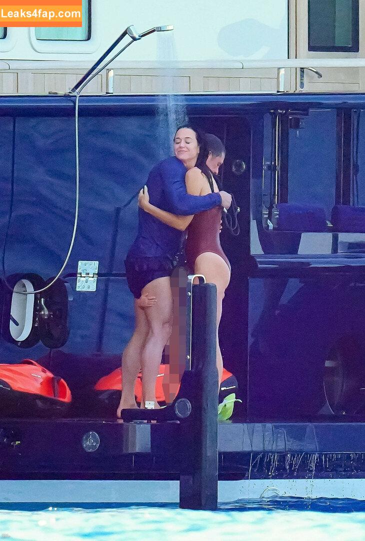 Katy Perry / katyperry слитое фото фото #2287