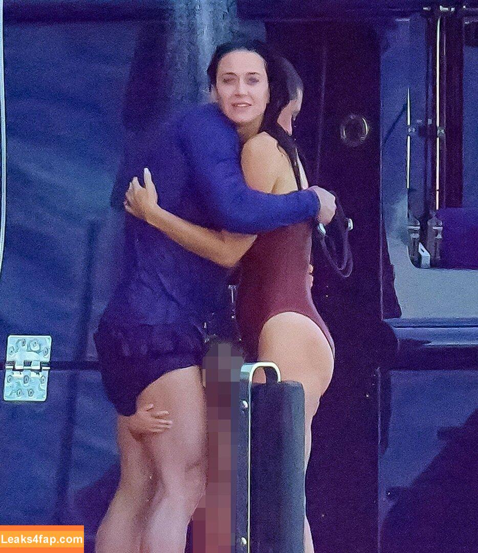 Katy Perry / katyperry слитое фото фото #2288