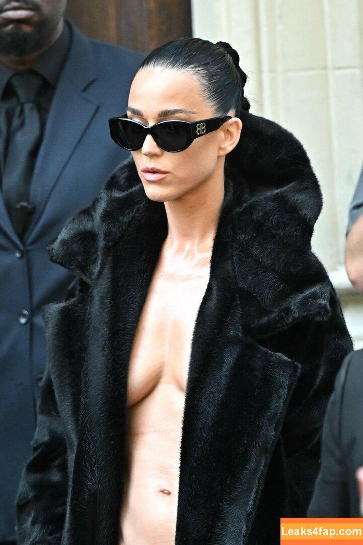 Katy Perry / katyperry слитое фото фото #2351