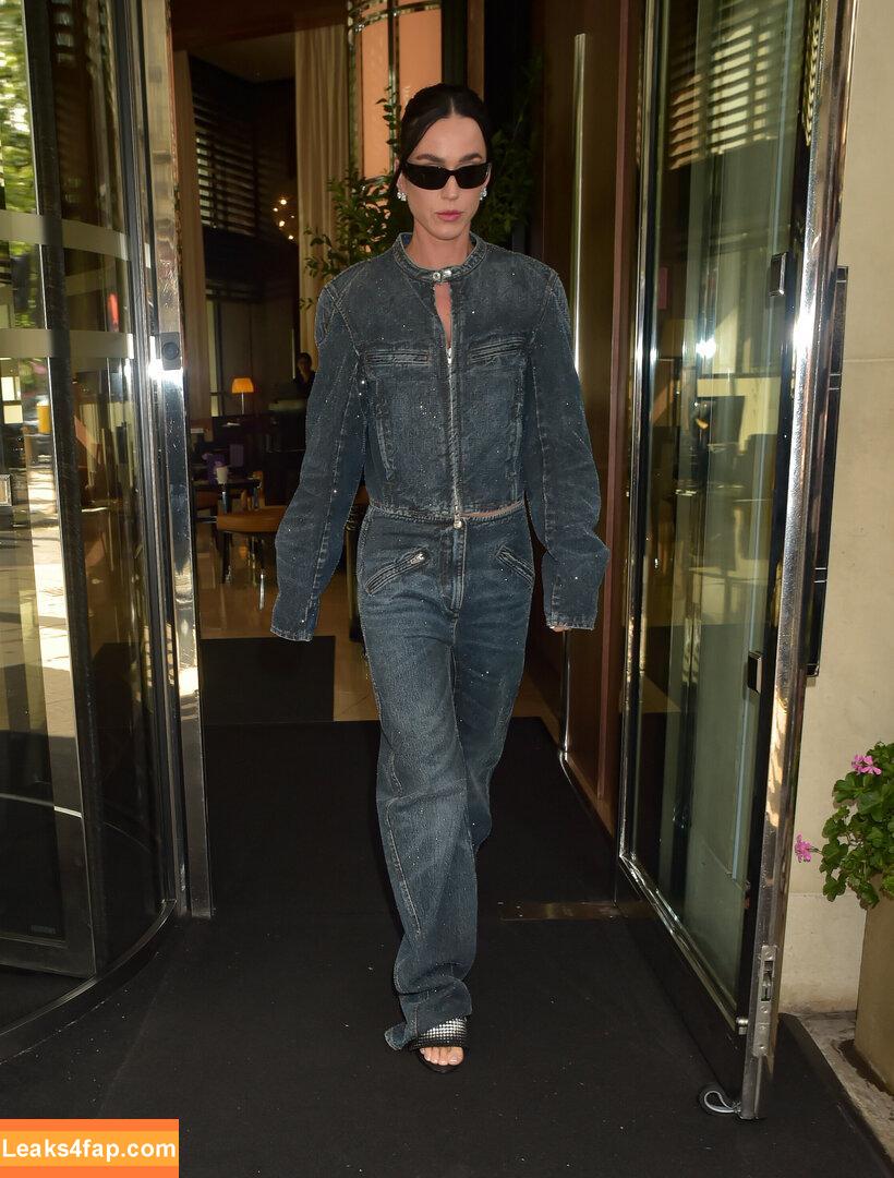 Katy Perry / katyperry слитое фото фото #2422