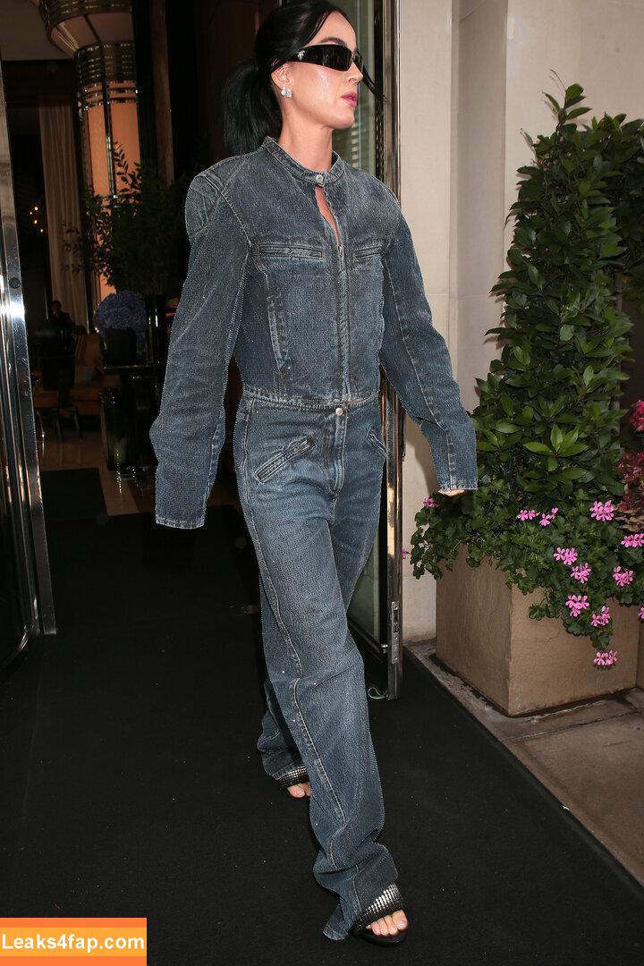 Katy Perry / katyperry слитое фото фото #2438