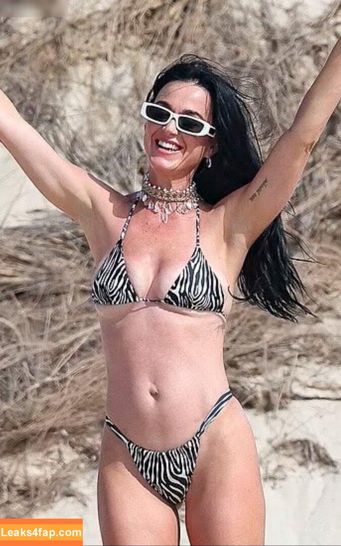 Katy Perry / katyperry слитое фото фото #2442