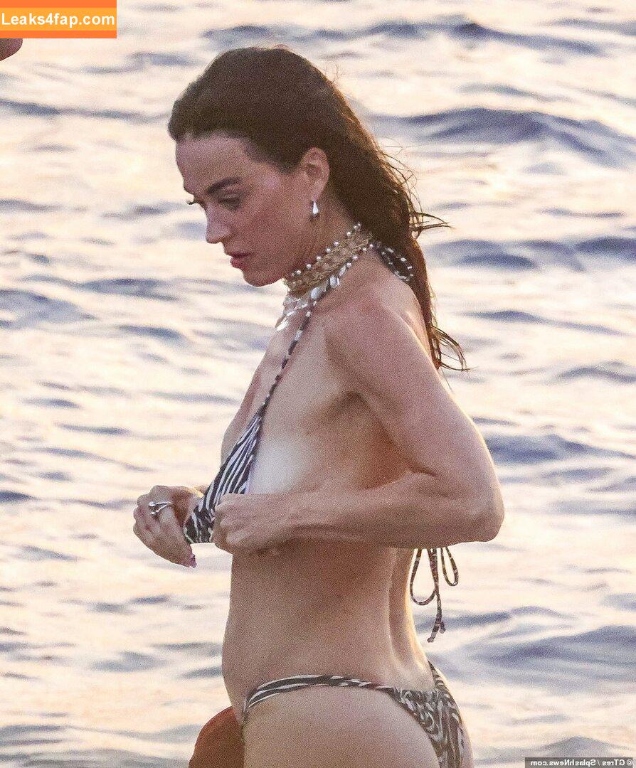 Katy Perry / katyperry слитое фото фото #2451