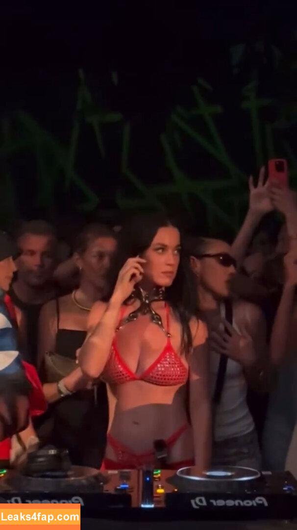 Katy Perry / katyperry слитое фото фото #2456