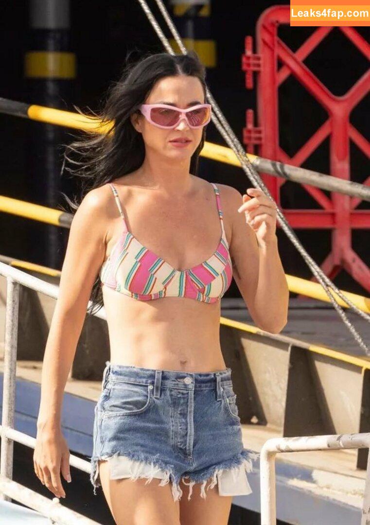 Katy Perry / katyperry слитое фото фото #2463