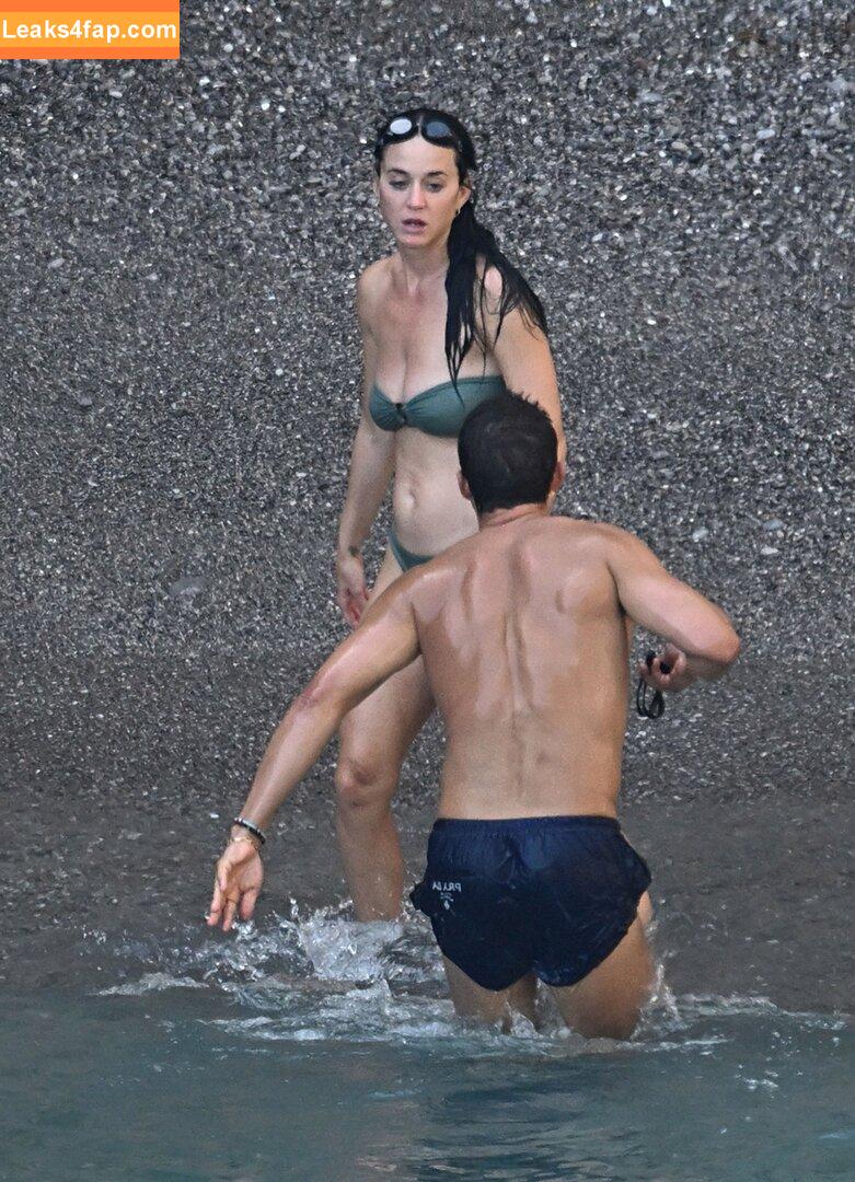 Katy Perry / katyperry слитое фото фото #2527