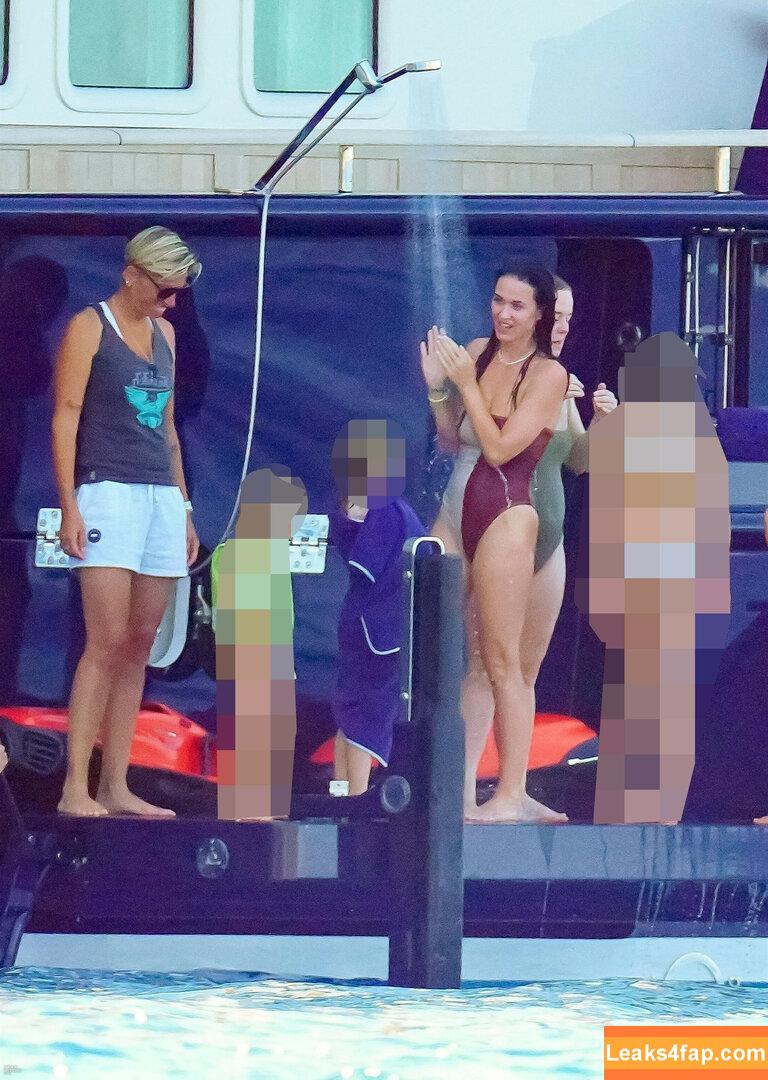 Katy Perry / katyperry слитое фото фото #2554