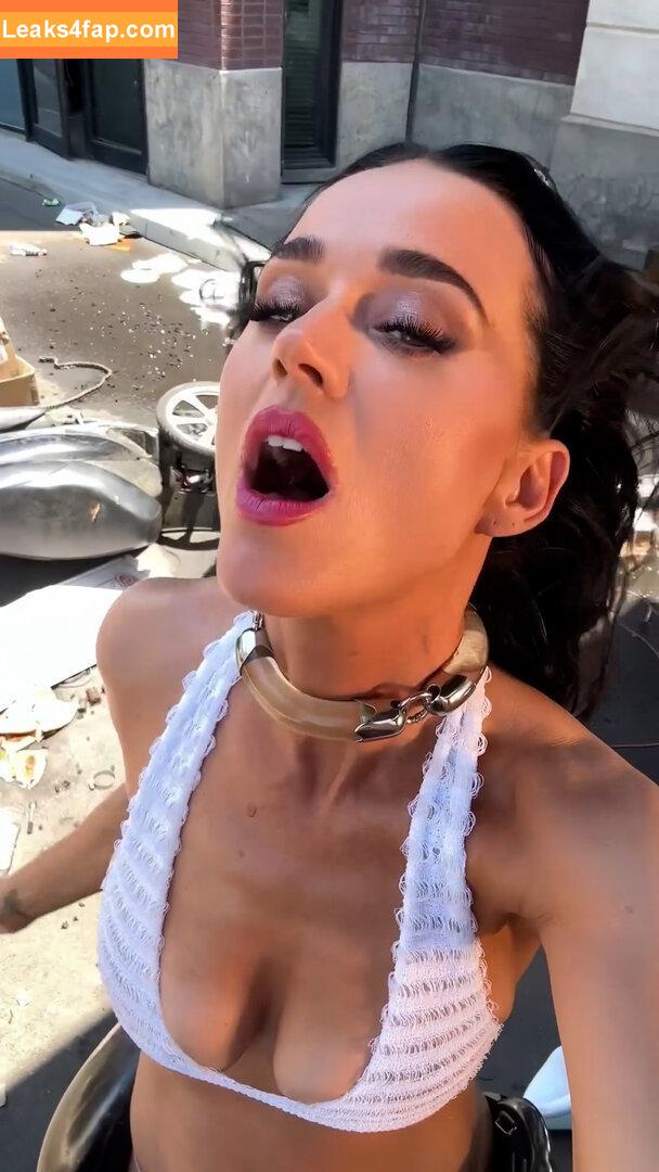 Katy Perry / katyperry слитое фото фото #2593