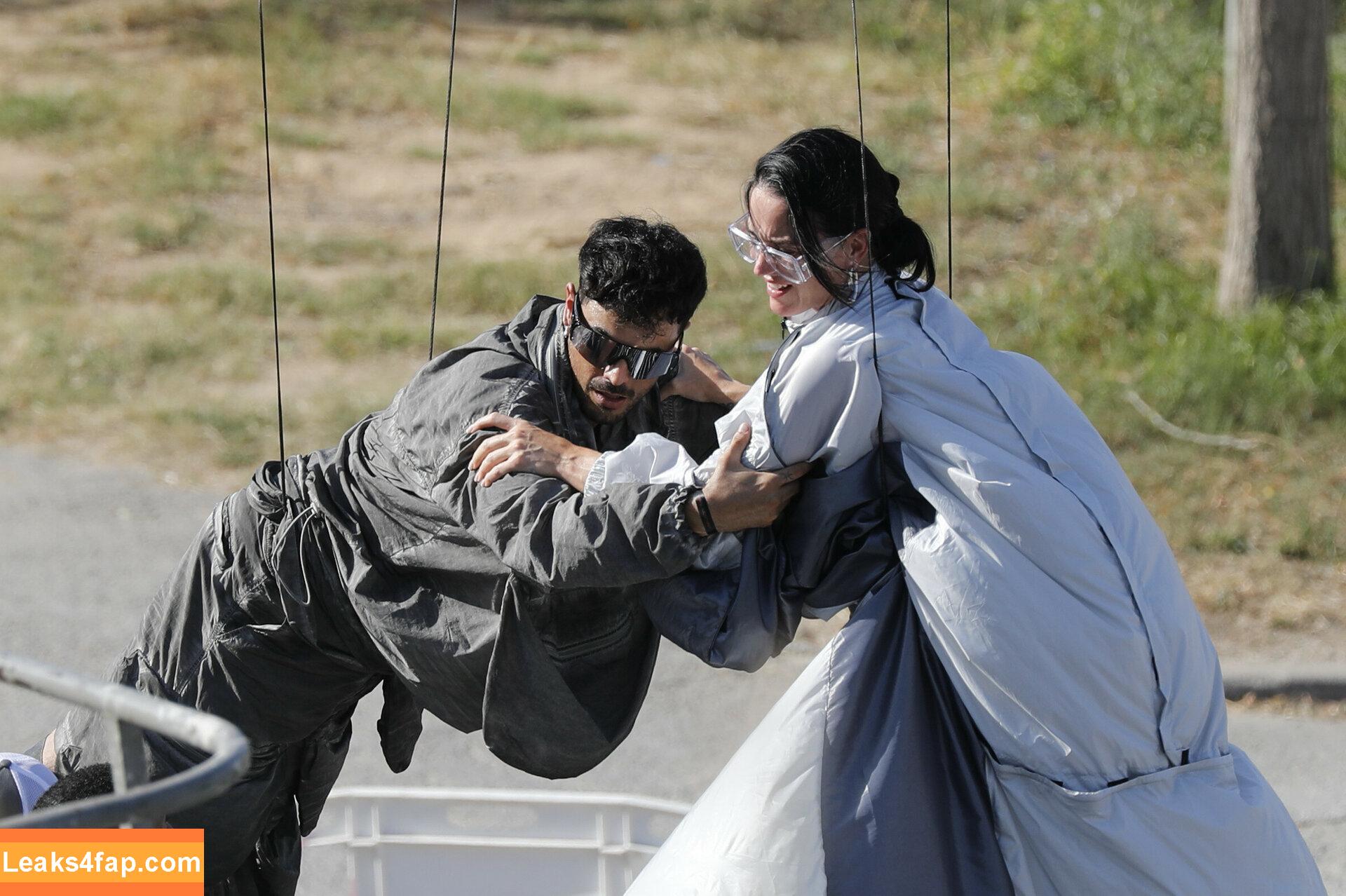 Katy Perry / katyperry слитое фото фото #2638