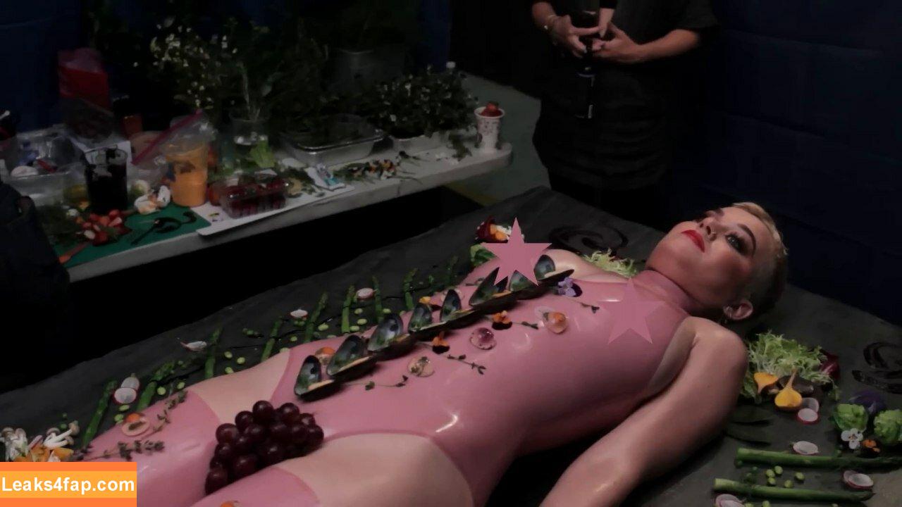 Katy Perry / katyperry слитое фото фото #2671