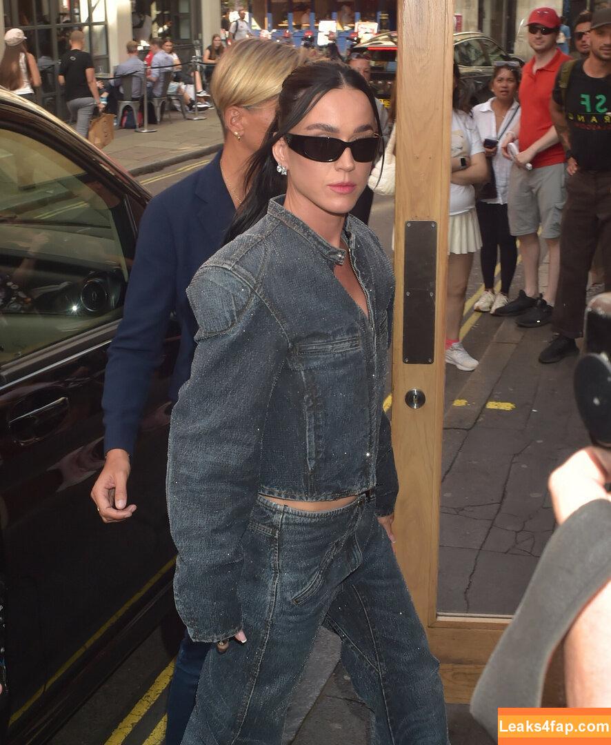 Katy Perry / katyperry слитое фото фото #2680