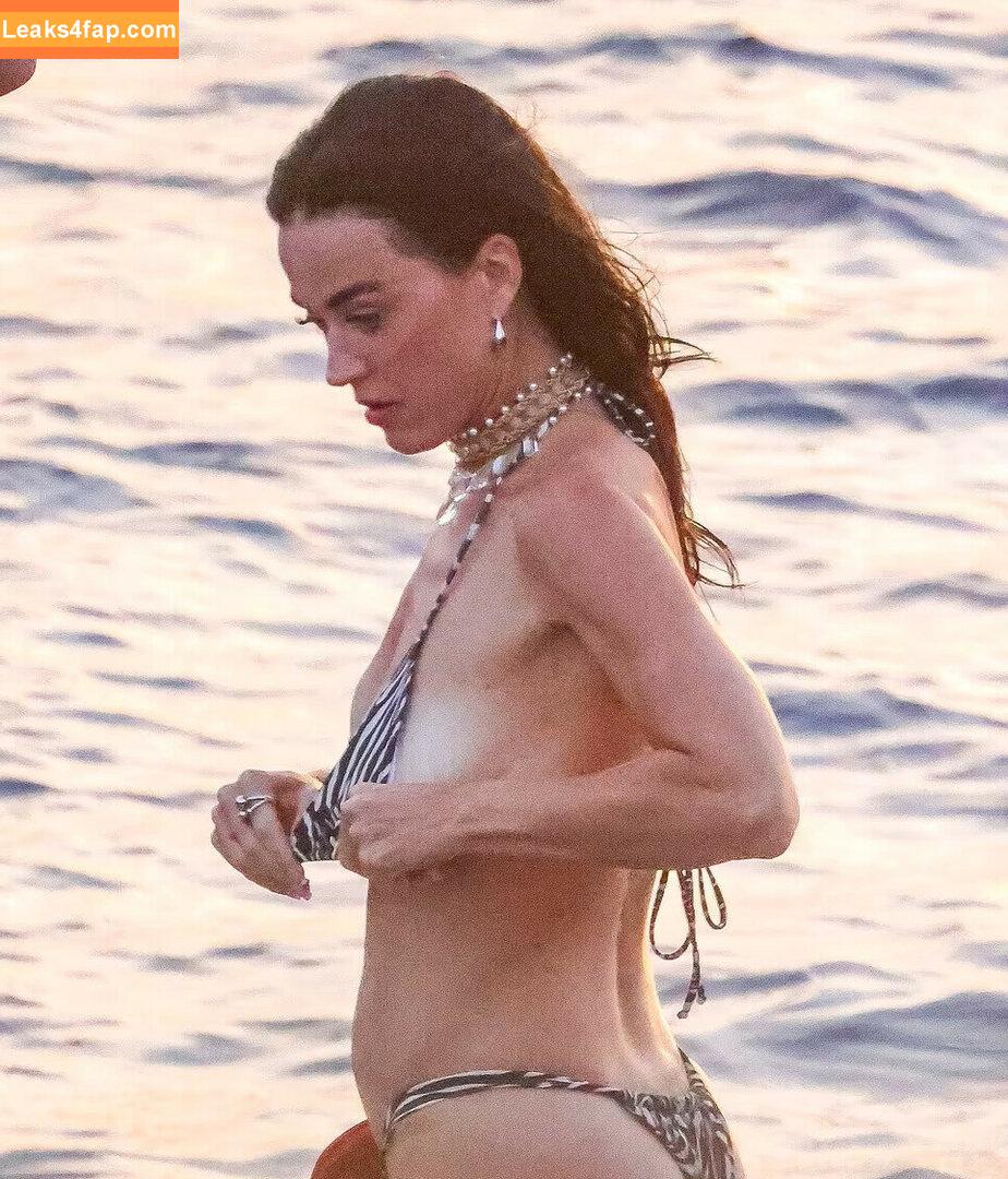 Katy Perry / katyperry слитое фото фото #2712