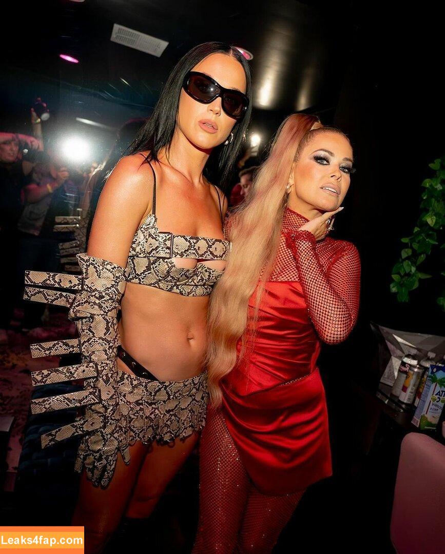 Katy Perry / katyperry слитое фото фото #2750