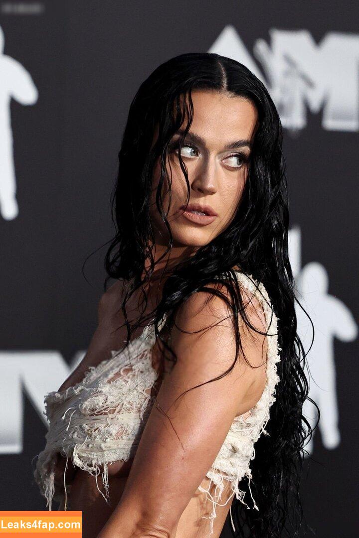 Katy Perry / katyperry слитое фото фото #2971