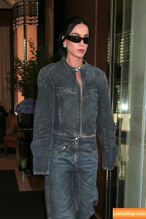 Katy Perry фото #2690