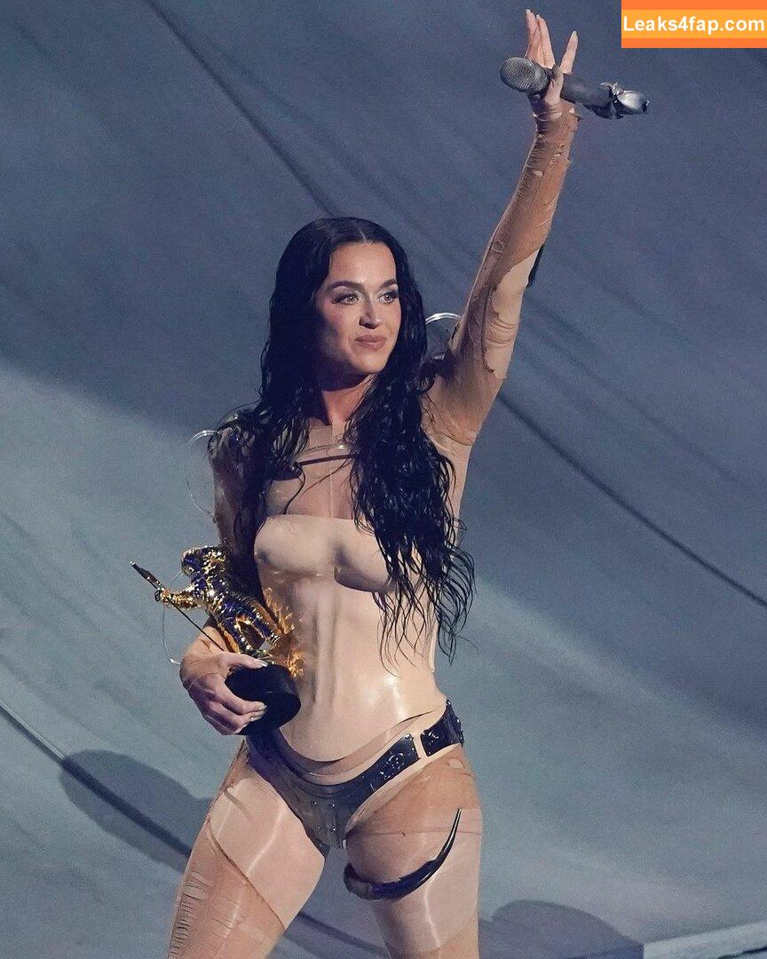 Katy Perry / katyperry слитое фото фото #3014