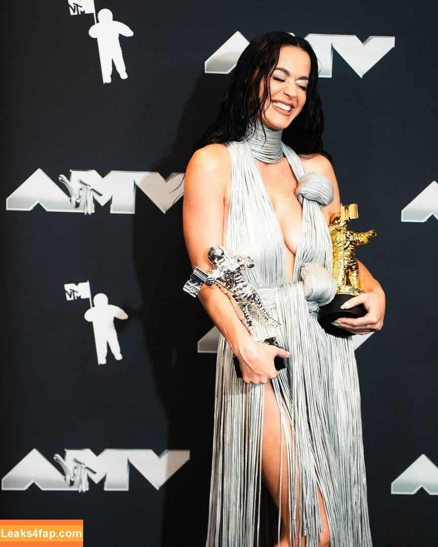 Katy Perry / katyperry слитое фото фото #3033