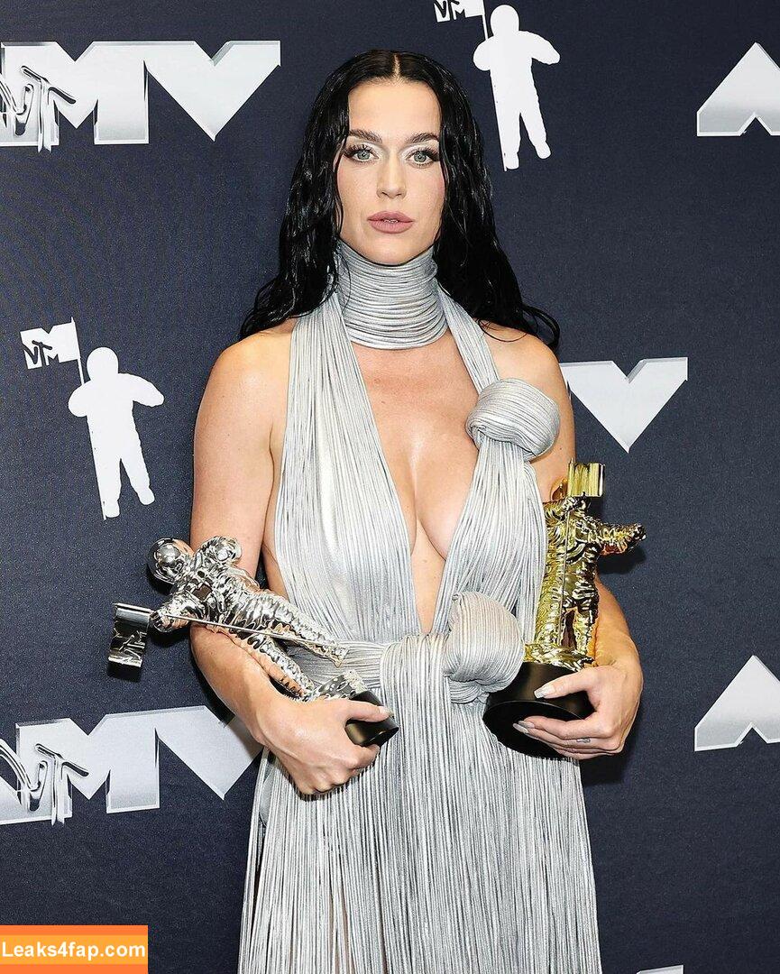 Katy Perry / katyperry слитое фото фото #3037