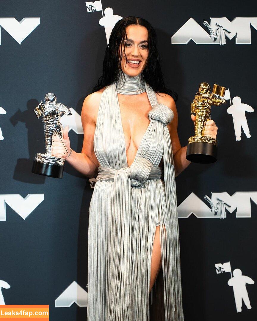 Katy Perry / katyperry слитое фото фото #3039