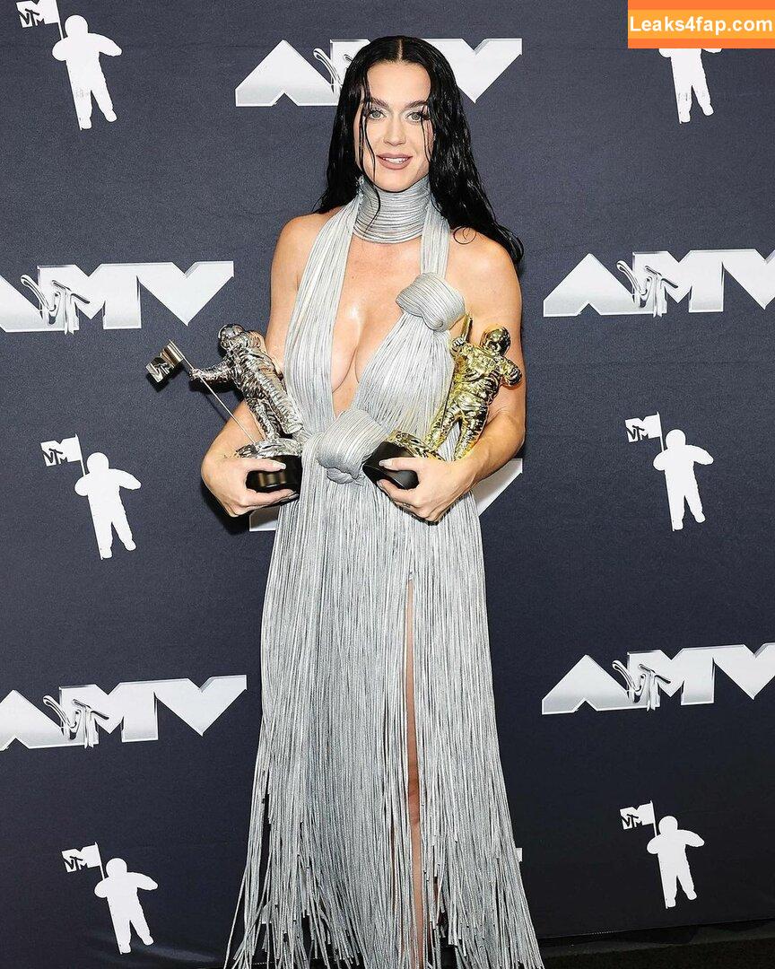 Katy Perry / katyperry слитое фото фото #3041