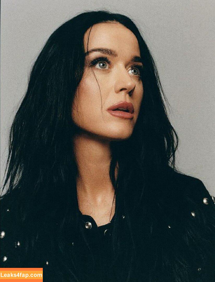 Katy Perry / katyperry слитое фото фото #3070