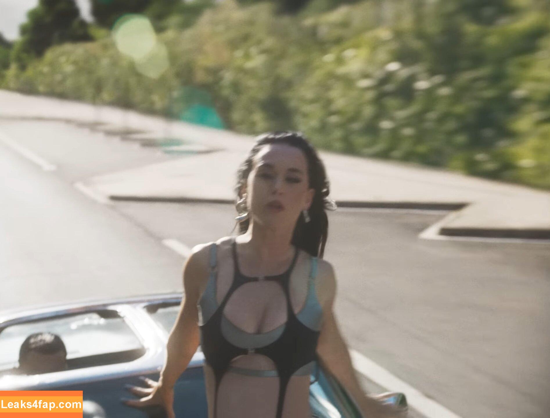 Katy Perry / katyperry слитое фото фото #3100