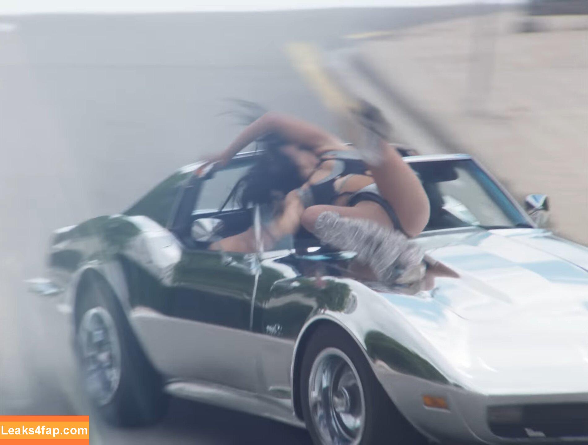 Katy Perry / katyperry слитое фото фото #3114