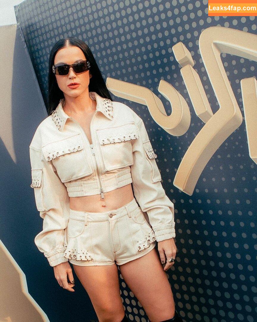 Katy Perry / katyperry слитое фото фото #3161