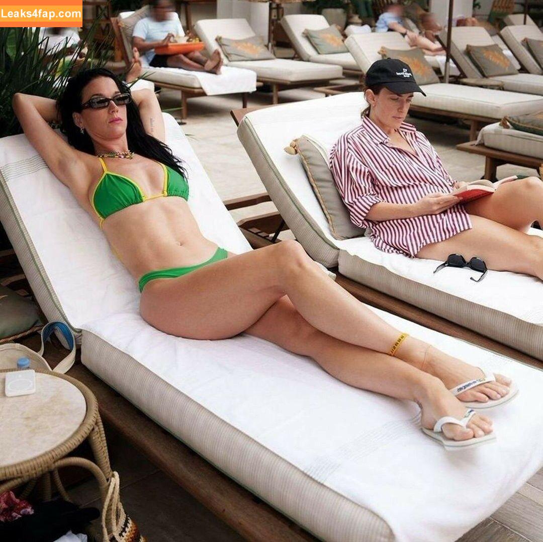 Katy Perry / katyperry слитое фото фото #3243