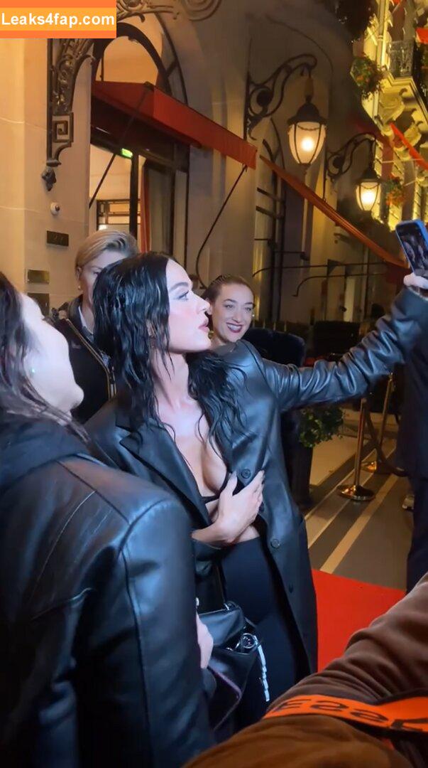 Katy Perry / katyperry слитое фото фото #3274