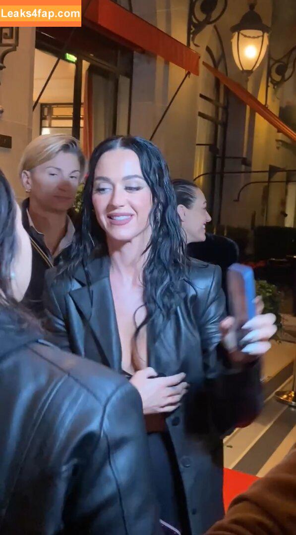 Katy Perry / katyperry слитое фото фото #3277