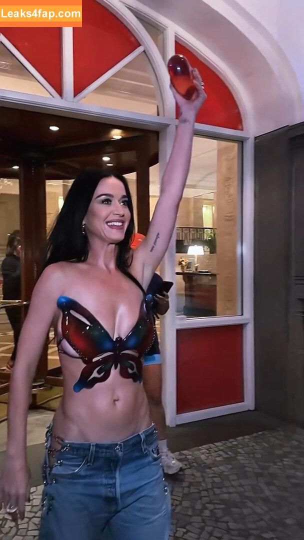 Katy Perry / katyperry слитое фото фото #3350