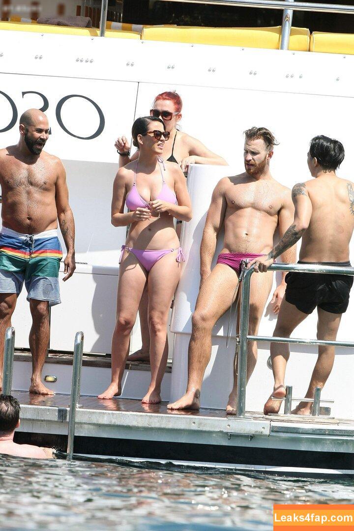 Katy Perry / katyperry слитое фото фото #3420