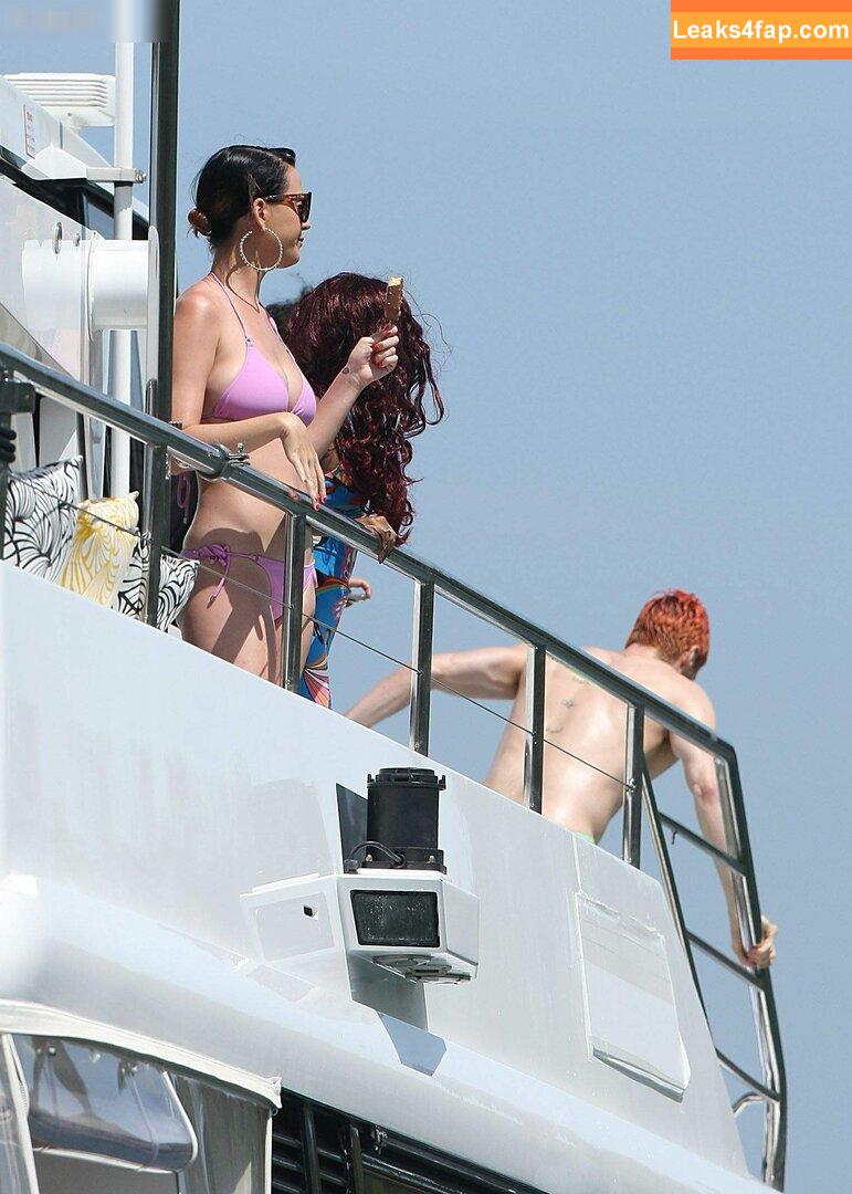 Katy Perry / katyperry слитое фото фото #3421