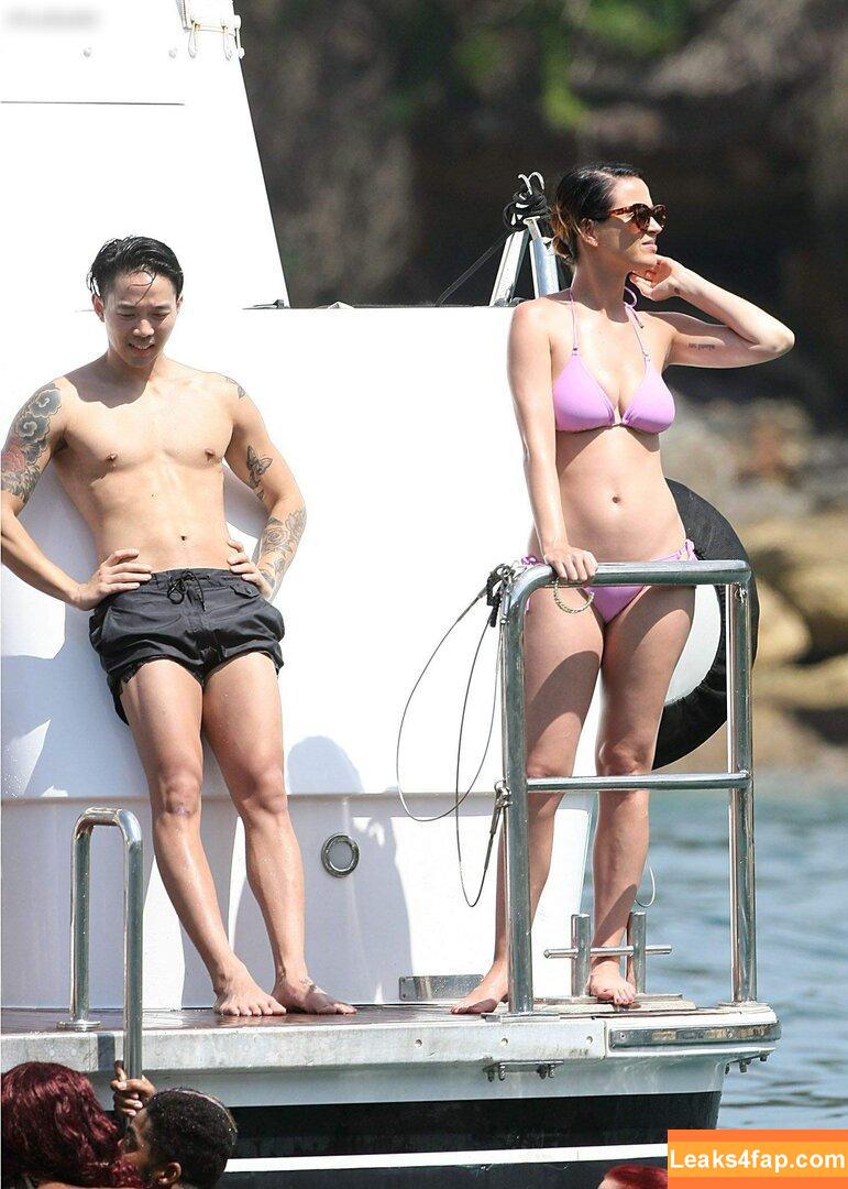 Katy Perry / katyperry слитое фото фото #3422