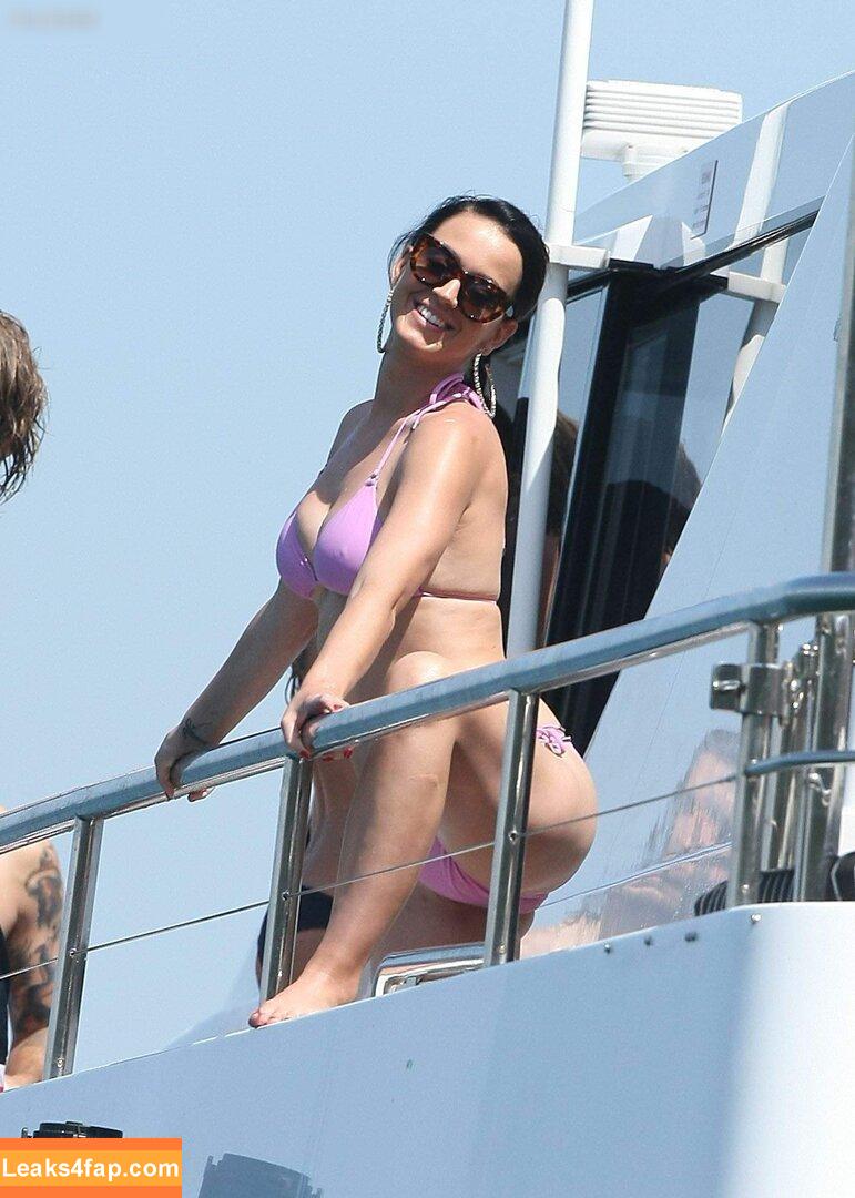 Katy Perry / katyperry слитое фото фото #3434