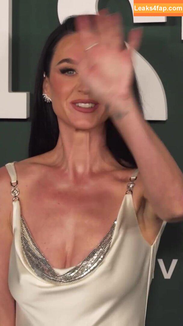 Katy Perry / katyperry слитое фото фото #3528
