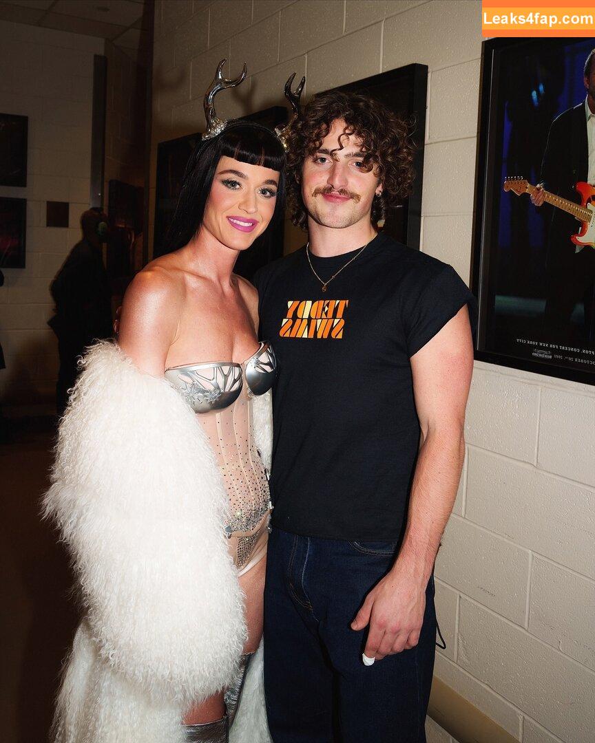 Katy Perry / katyperry слитое фото фото #3622