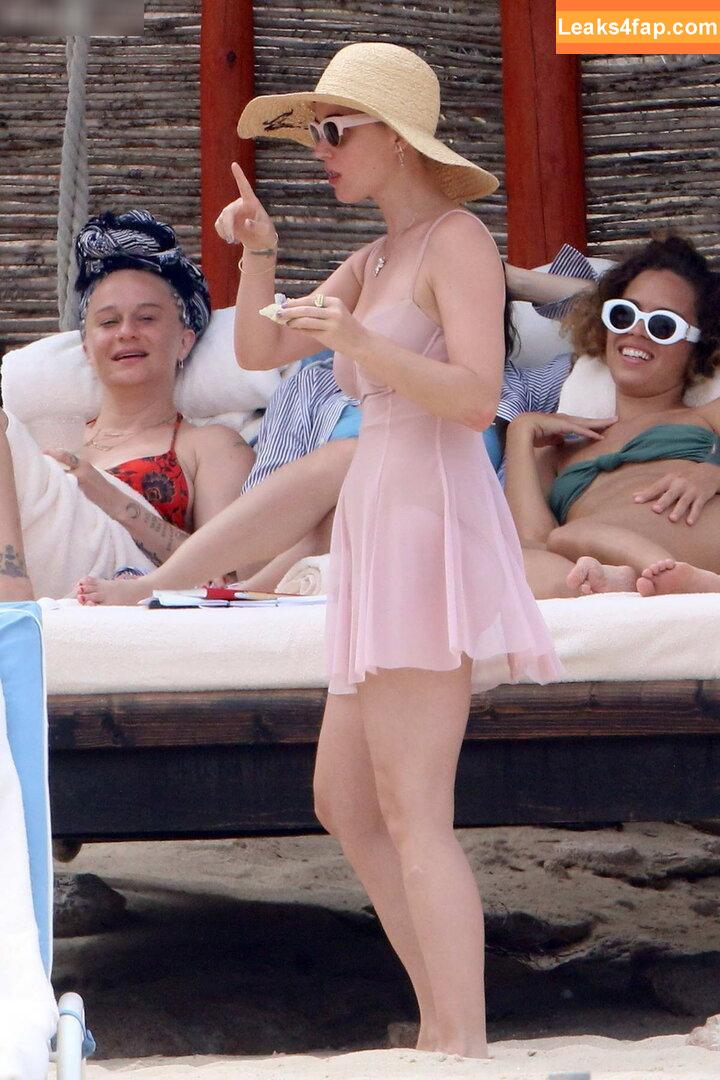 Katy Perry / katyperry слитое фото фото #3677