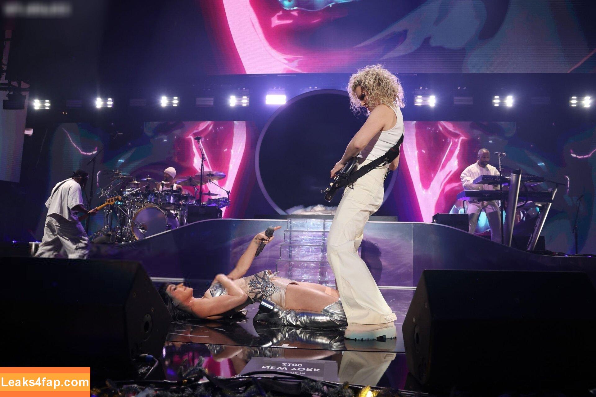 Katy Perry / katyperry leaked photo photo #3869