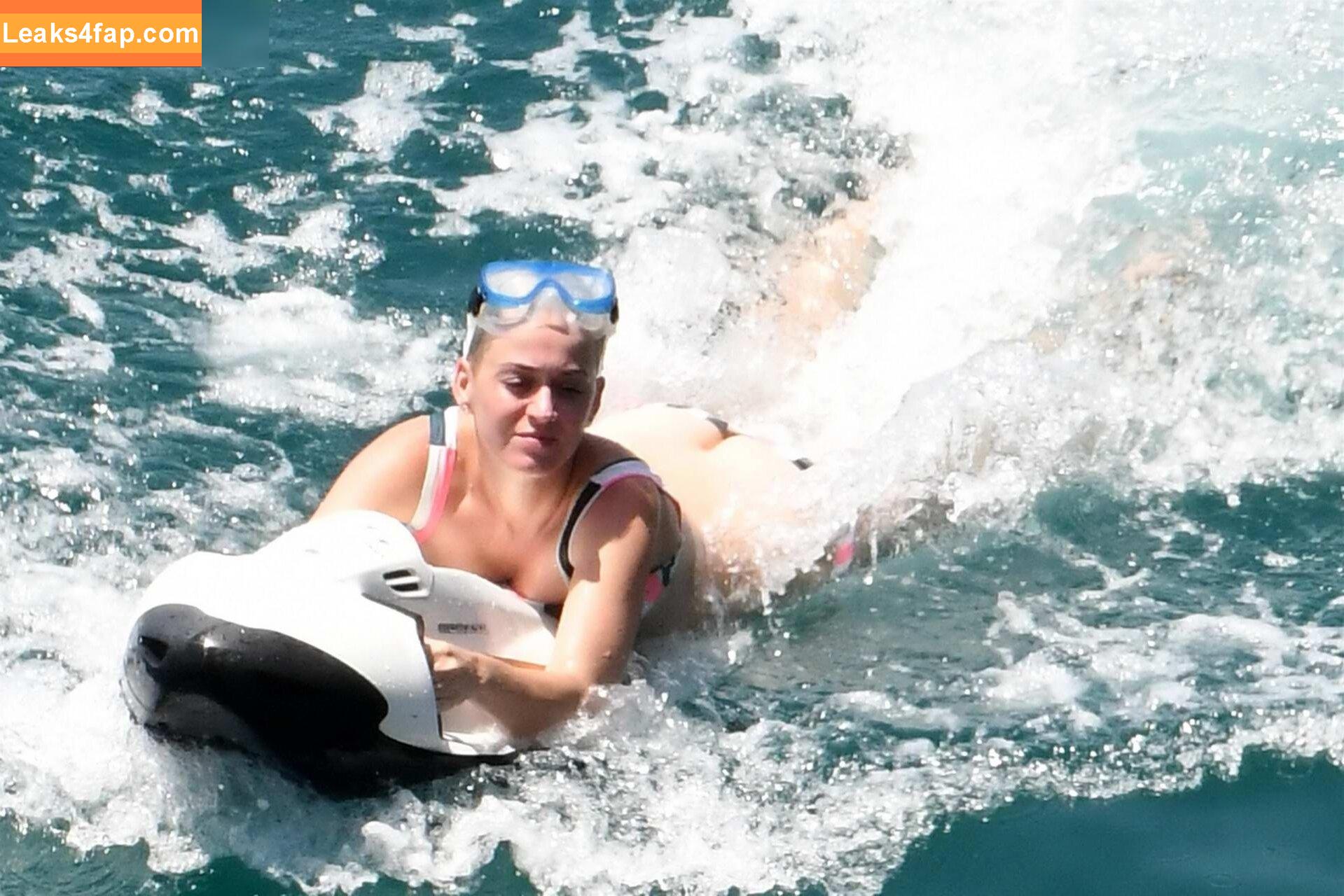 Katy Perry / katyperry leaked photo photo #3938