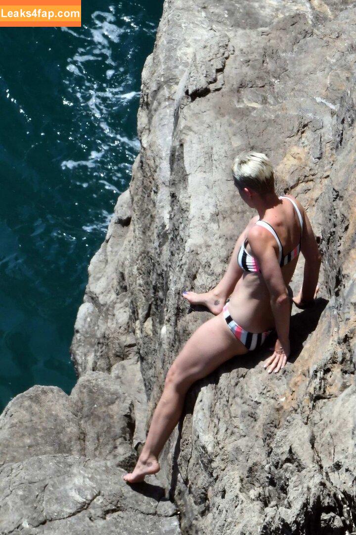 Katy Perry / katyperry leaked photo photo #3940