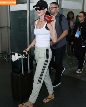 Katy Perry фото #3311