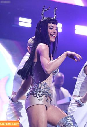Katy Perry photo #3870