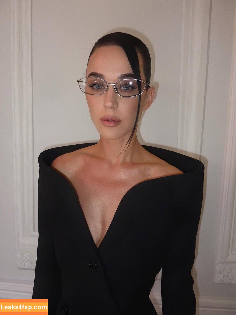 Katy Perry / katyperry слитое фото фото #4249