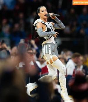 Katy Perry photo #4025