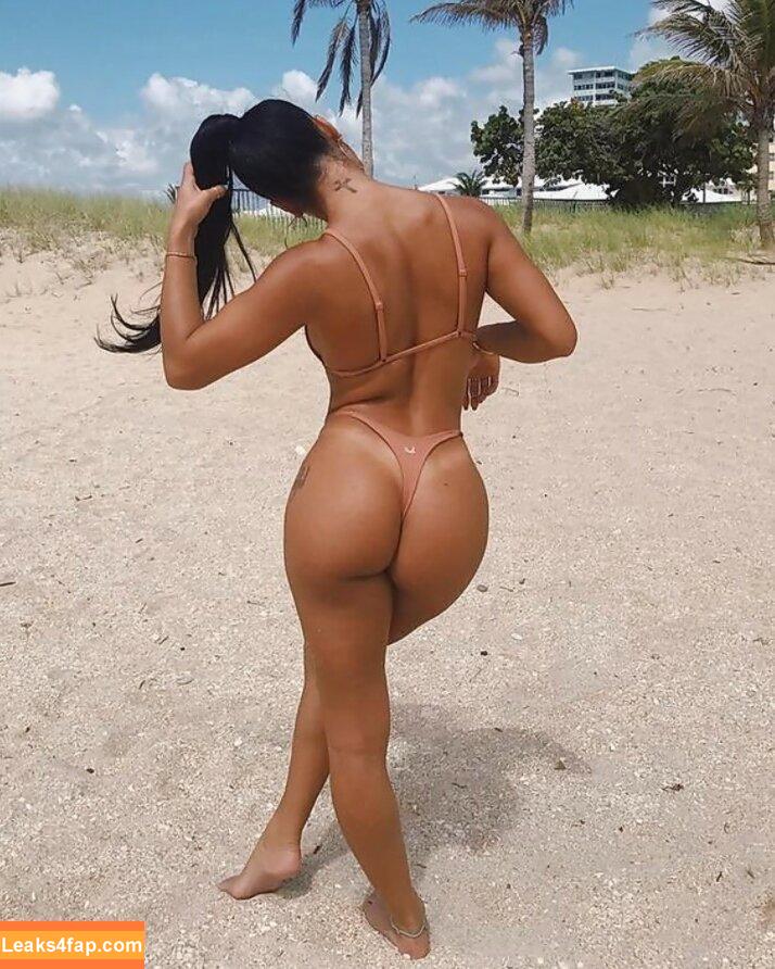 Katya Elise Henry / katyaelisehenry leaked photo photo #0036