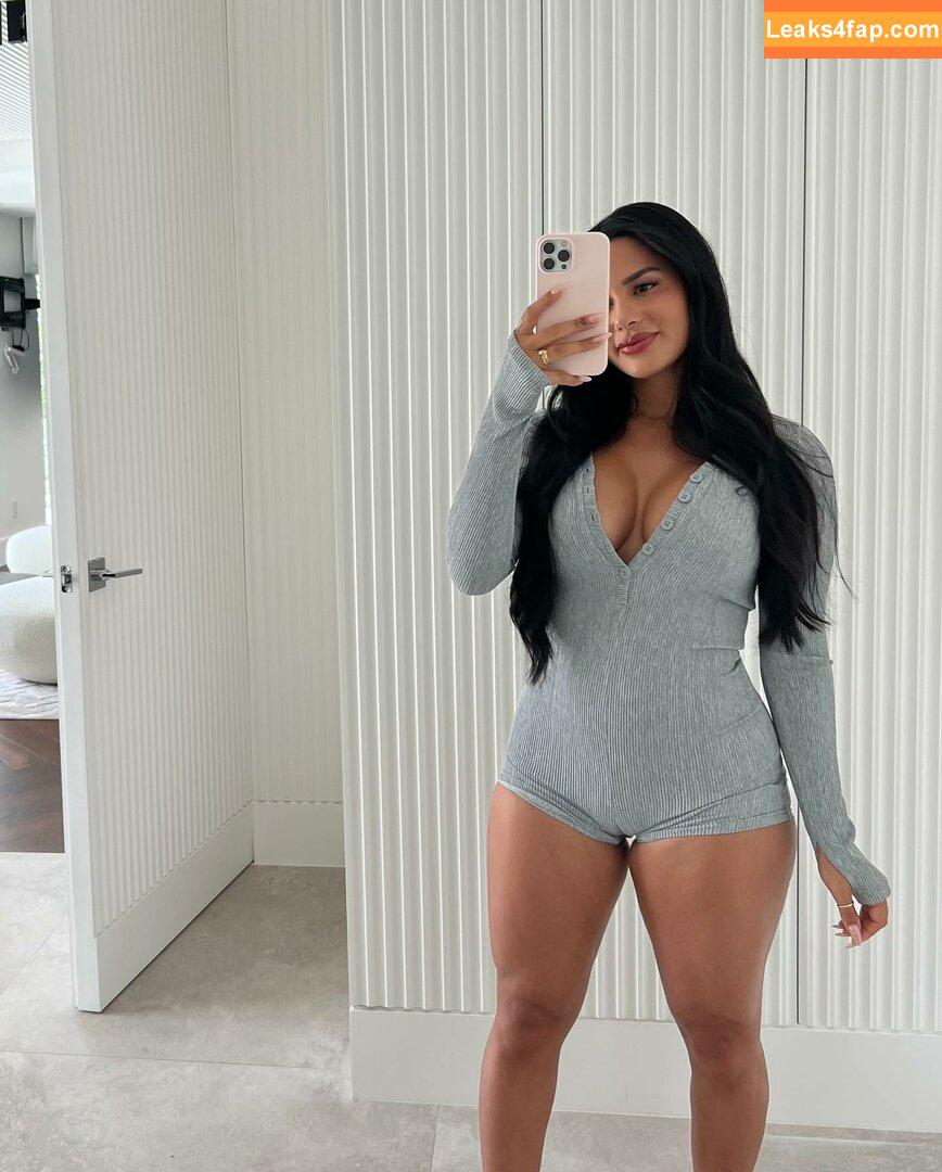 Katya Elise Henry / katyaelisehenry leaked photo photo #0432