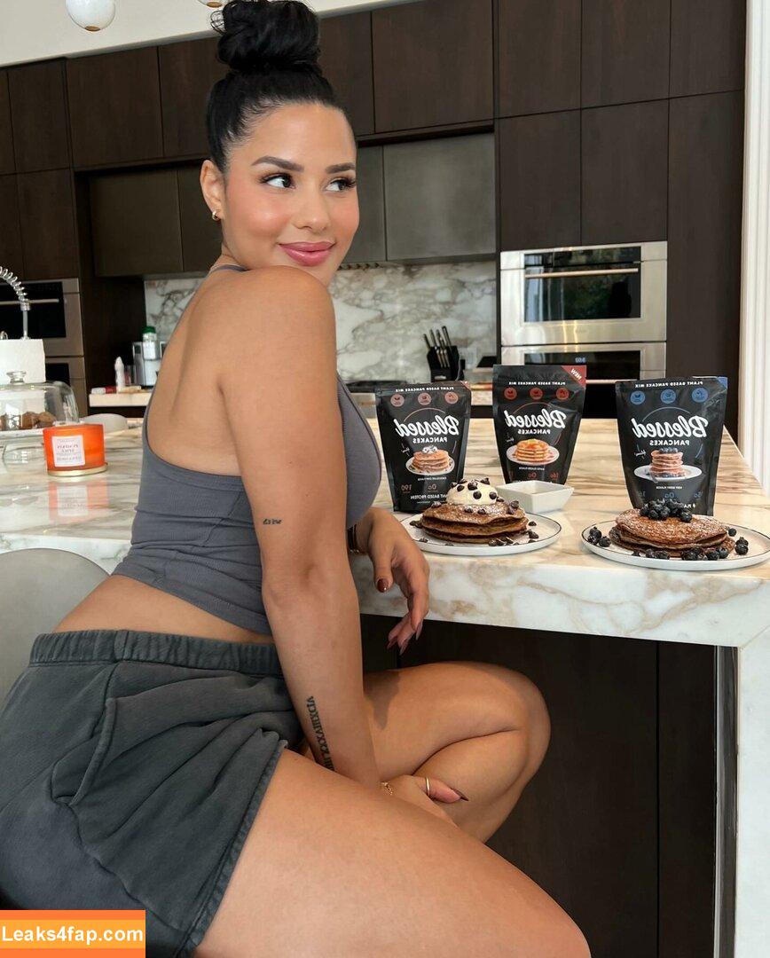 Katya Elise Henry / katyaelisehenry leaked photo photo #0454